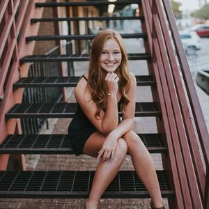 Meet your Posher, Tori